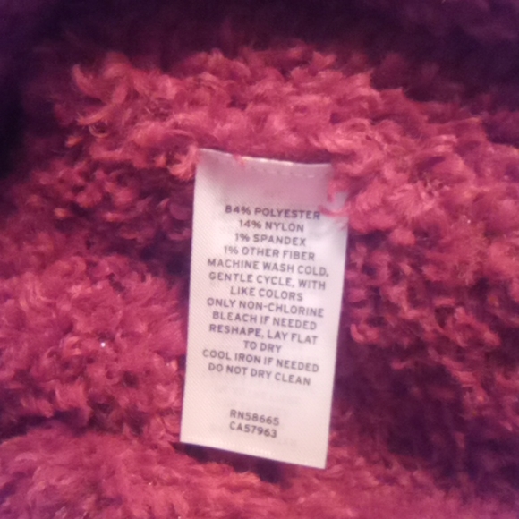 Halogen Fuzzy Heavy Crop Sweater Size L - Picture 6 of 7